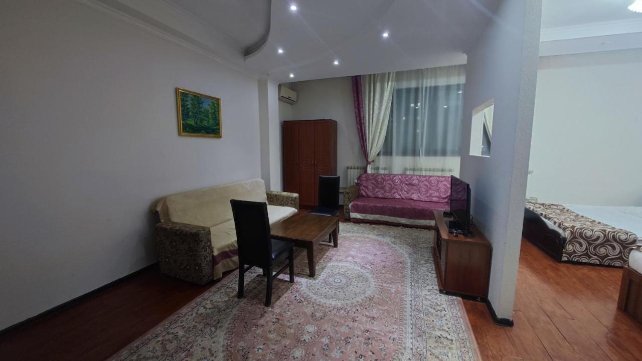 Bishkek Villa Hotel Luaran gambar