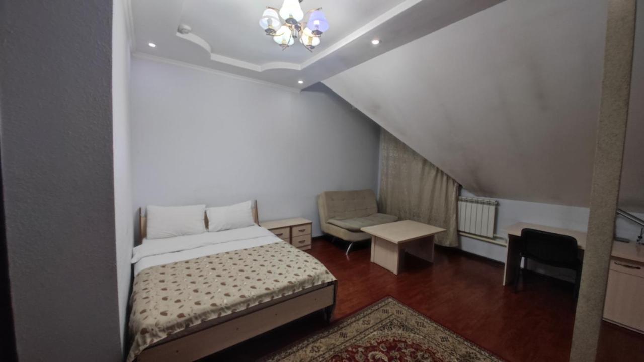 Bishkek Villa Hotel Luaran gambar
