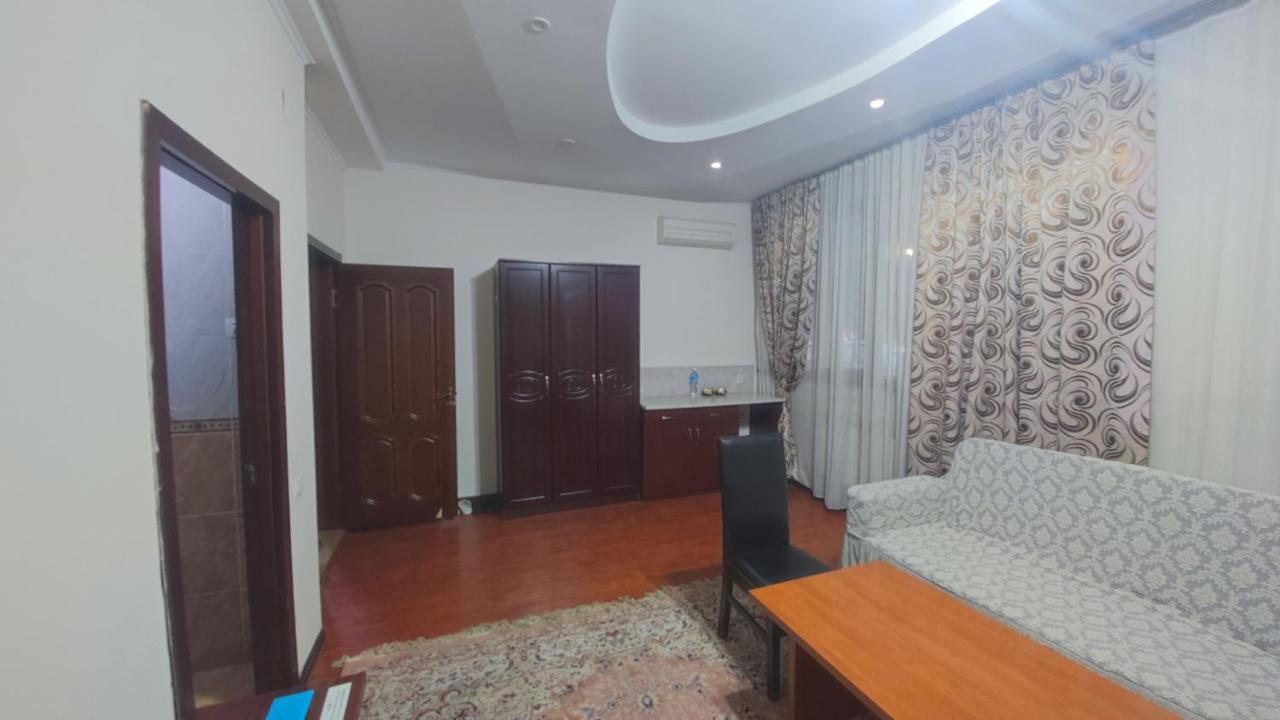 Bishkek Villa Hotel Luaran gambar