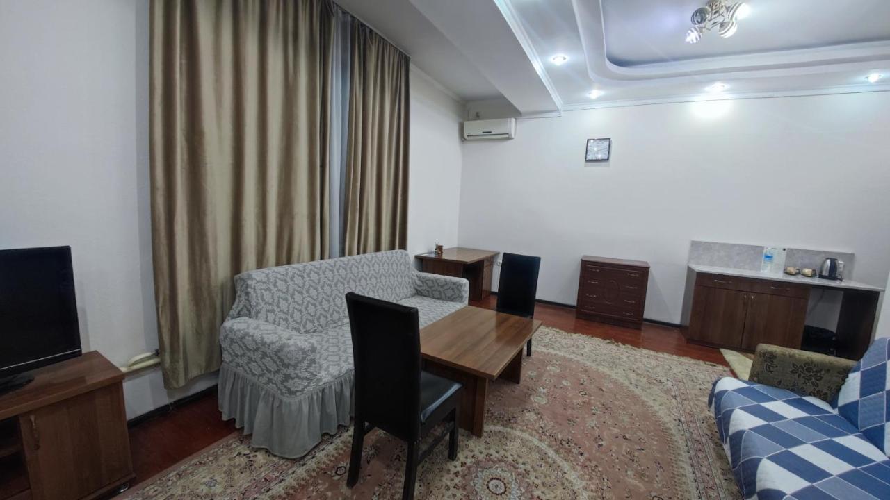 Bishkek Villa Hotel Luaran gambar