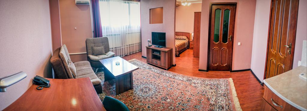 Bishkek Villa Hotel Luaran gambar